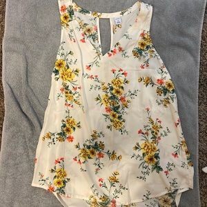 Cream Floral Old Navy Tank